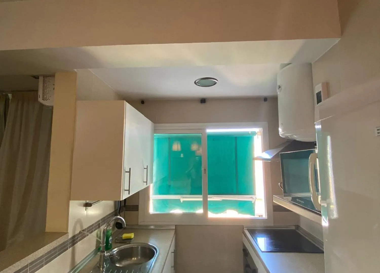 Apartamento super luminoso Málaga Appartamento
